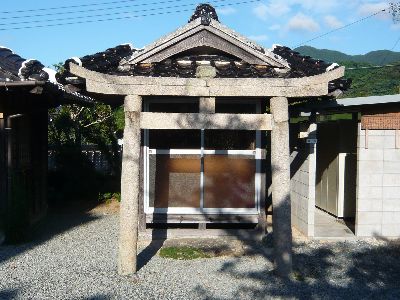 境内社鳥居